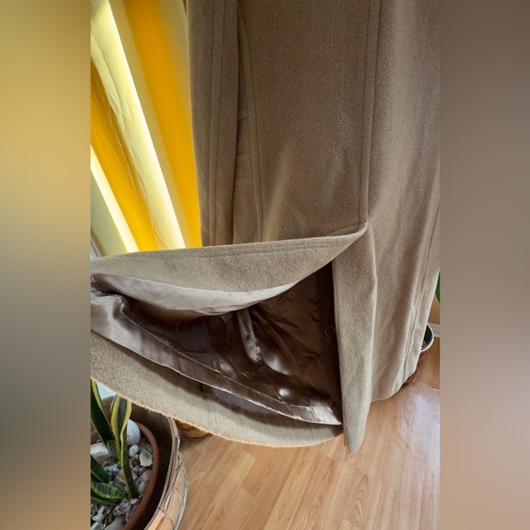 100% Camel Hair & Satin Vintage Long-Line Peacoat Size 10 in Warm Tan - Picture 15 of 15